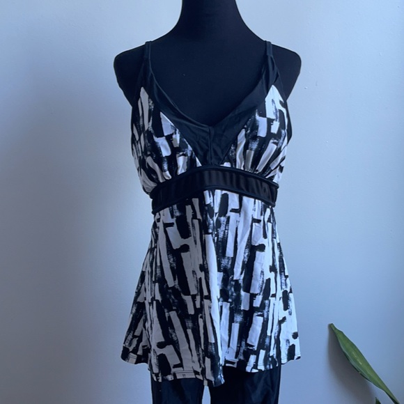 Women Swimwear Two Piece Swimsuits - Picture 4 of 12